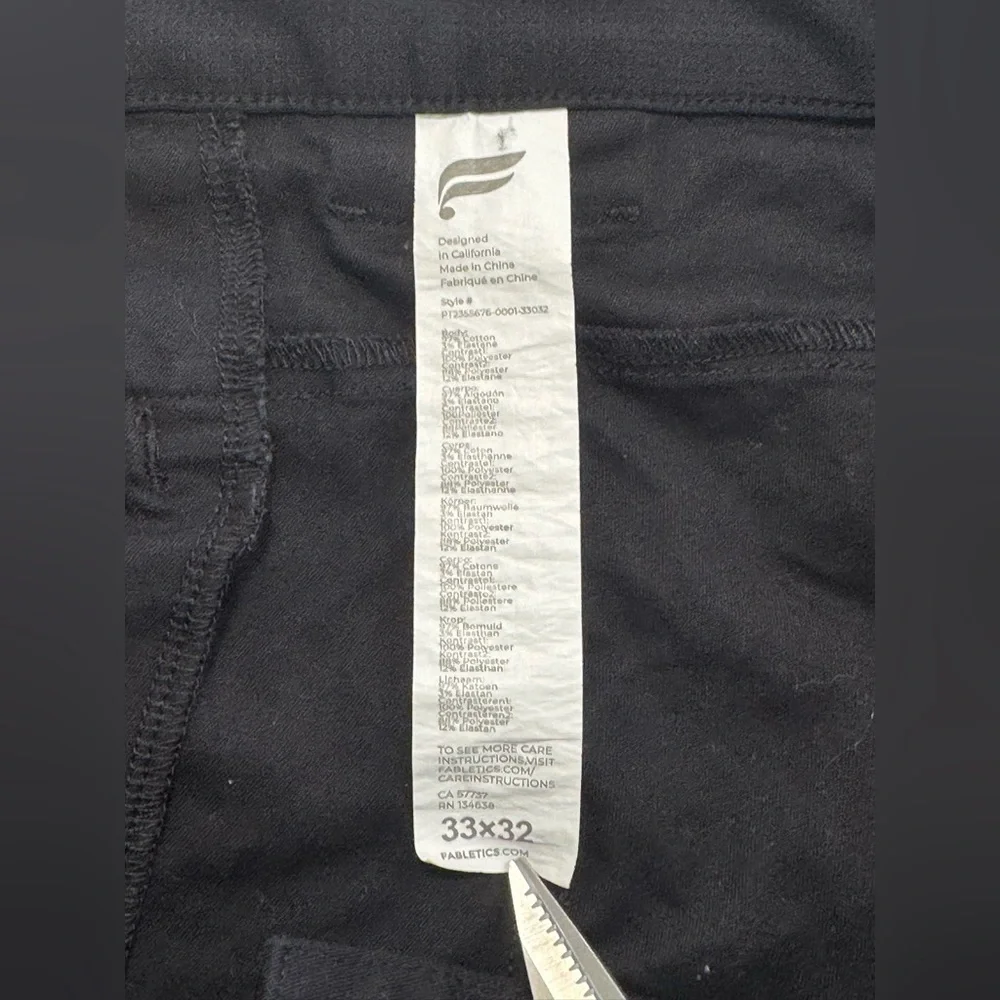 Fabletics Lightweight Pants Mens Size 33x32 Black Golf Chino Performance